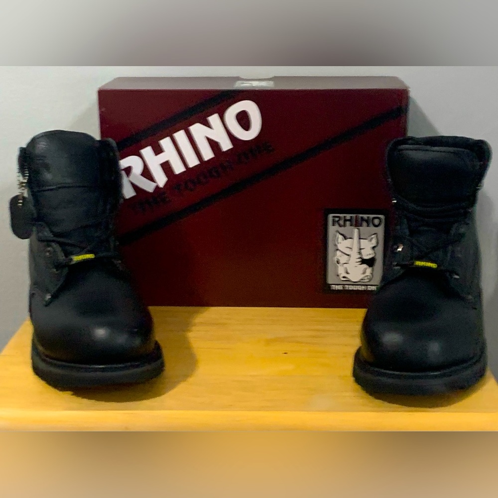 RHINO STEEL TOE BOOTS , BLACK LEATHER, 6 inch, Size 9.5